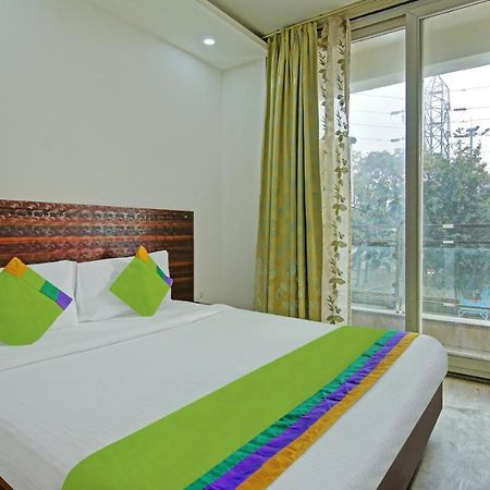 Itsy Hotels Nyra Gurgaon Zewnętrze zdjęcie