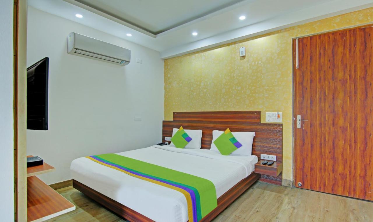 Itsy Hotels Nyra Gurgaon Zewnętrze zdjęcie